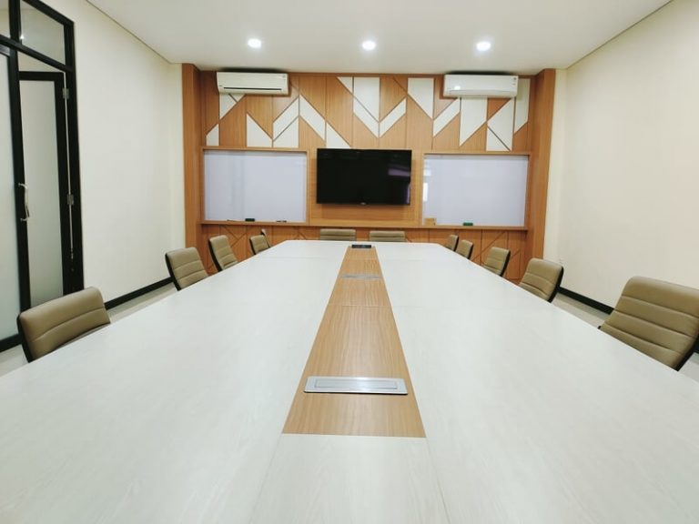 Ruang Rapat Jurusan Teknik Informatika
